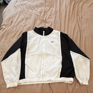 Black and White Nike windbreaker